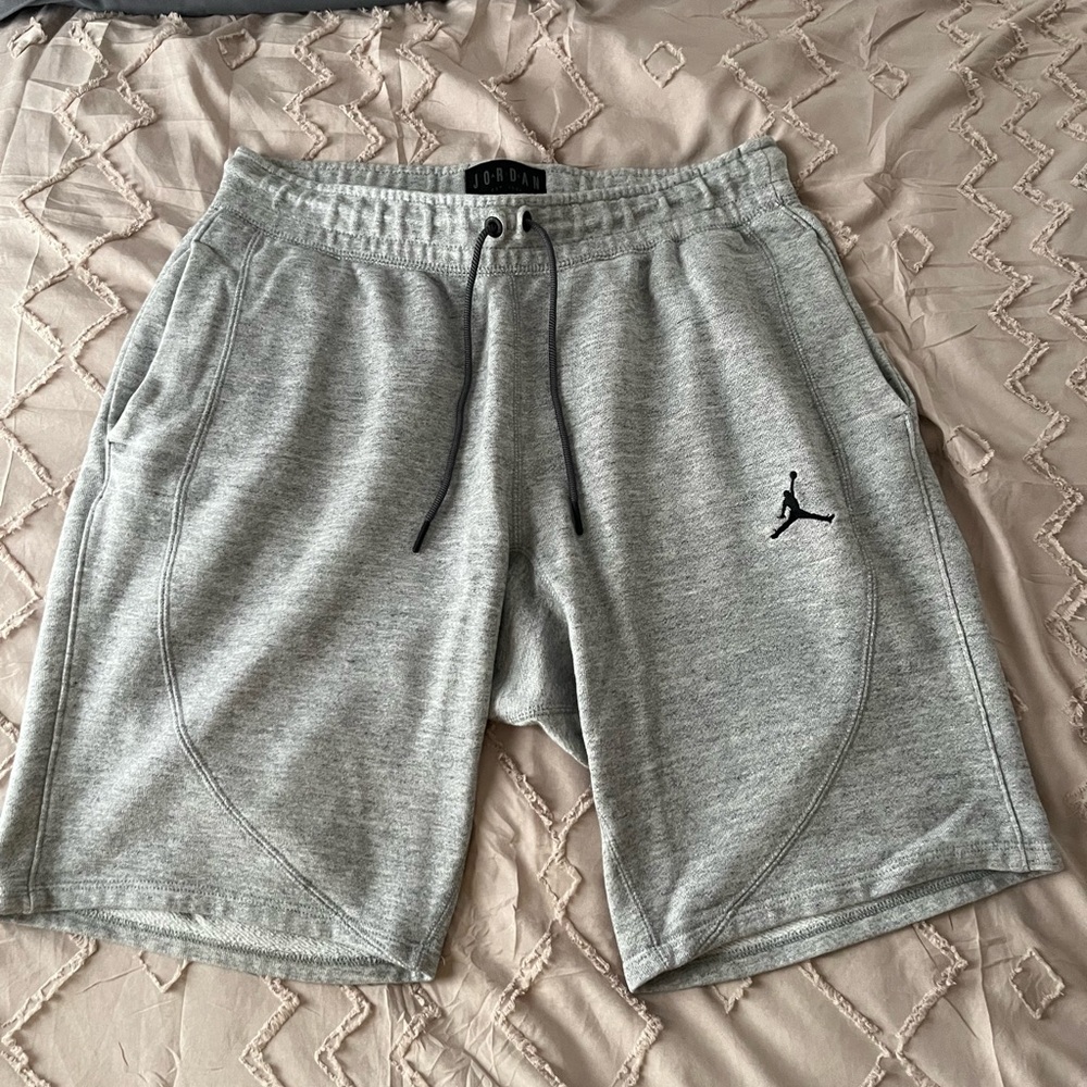 Air Jordan Nike shorts large gray